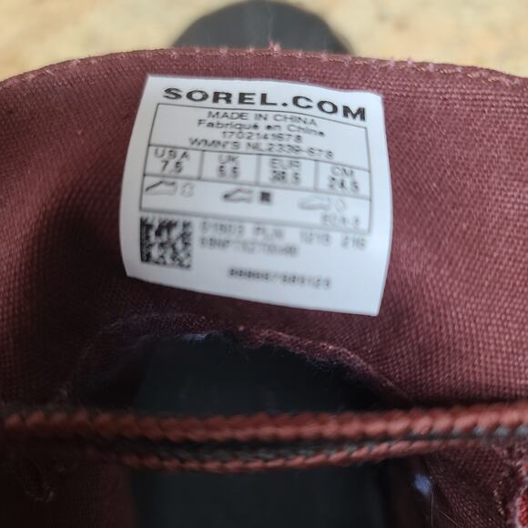 Sorel Red Black Gypsy Out N About Waterproof Lace Up Ankle Boots NEW 7 1/2 - Picture 6 of 7